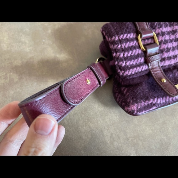 Juicy Couture plaid whistle - Picture 2 of 7